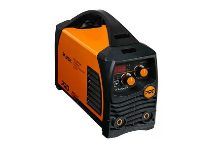 Аппарат инверторный ARC 180 PRO (Z208S) Сварог Аппарат инверторный ARC 180 PRO (Z208S) Сварог